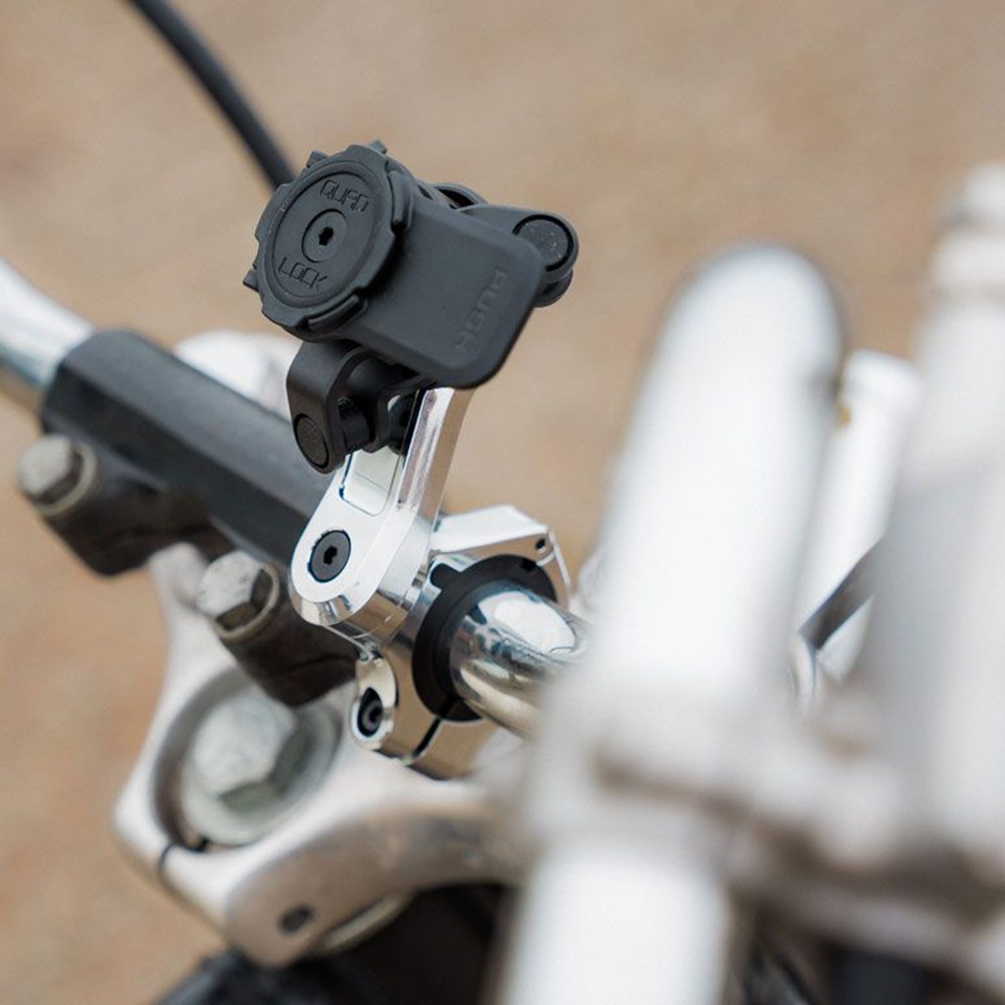 Quad Lock Motorcycle Handlebar Mount Pro Chrome - Large