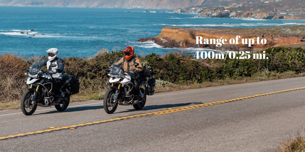 Cardo Spirit Motorcycle Helmet Bluetooth Intercom Features 2